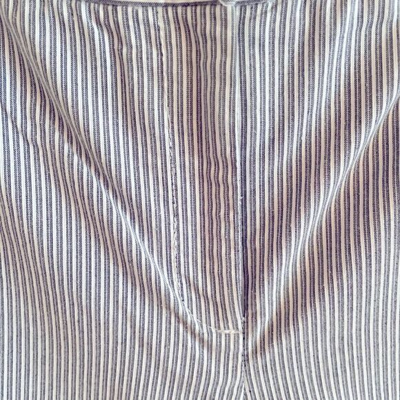 ALFANI BLUE and white striped Capris size 12 - Picture 2 of 7